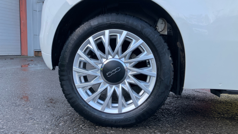 Fiat 500 1.2 Lounge 3dr Petrol Hatchback